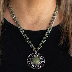 BUNDLE 5 FOR 25. Paparazzi jewelry silver tone green necklace, bundle 5 for 25